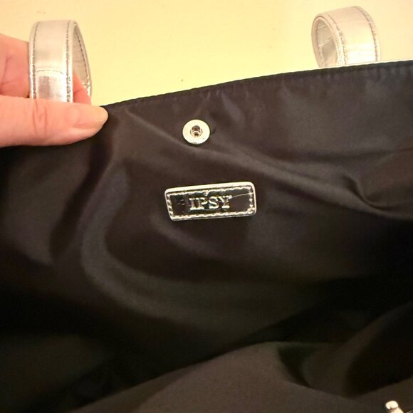 IPSY Shine On Foldable Tote Silver Croc Embossed Metallic Bag - Picture 5 of 11